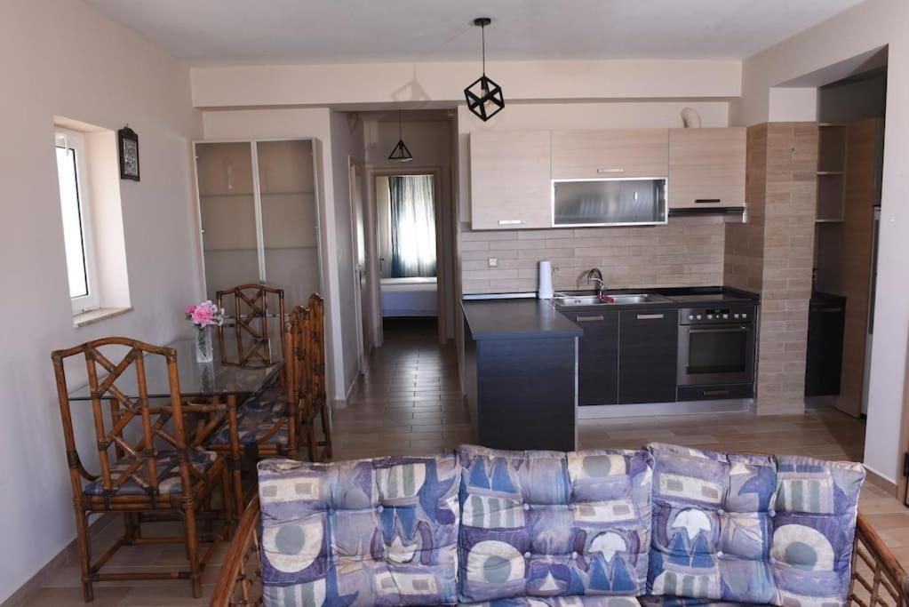 Katerina Luxury Suites Elia  エクステリア 写真