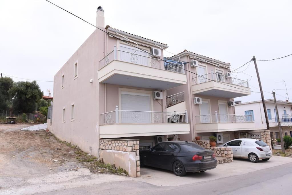 Katerina Luxury Suites Elia  エクステリア 写真